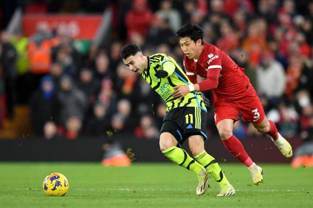 1703381266471089333.jpg 1877598419-612x612.jpg