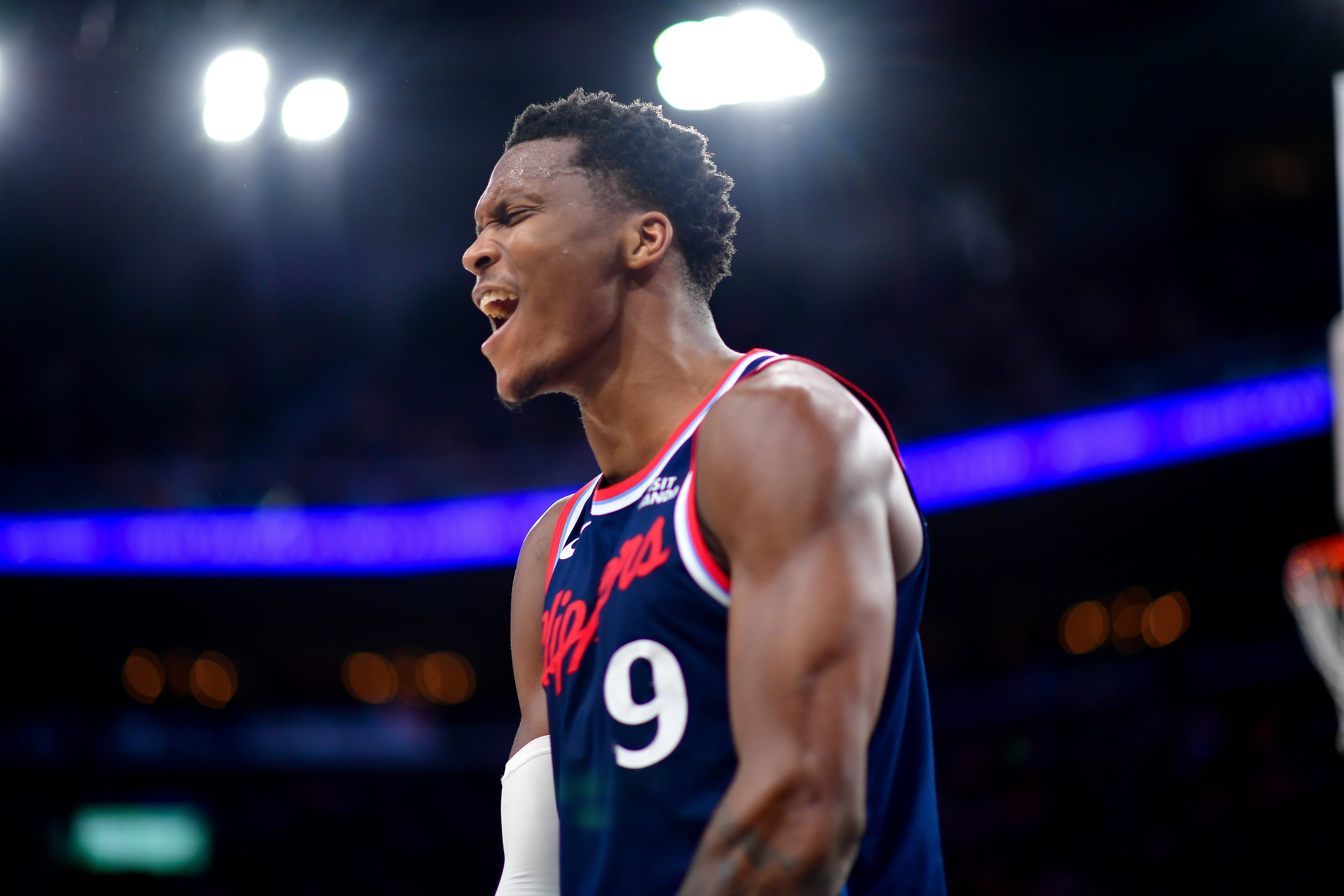 开云-马瑟林：我最后是为新秀队友佩杜拉抢比赛用球 他得到NBA生涯首分
